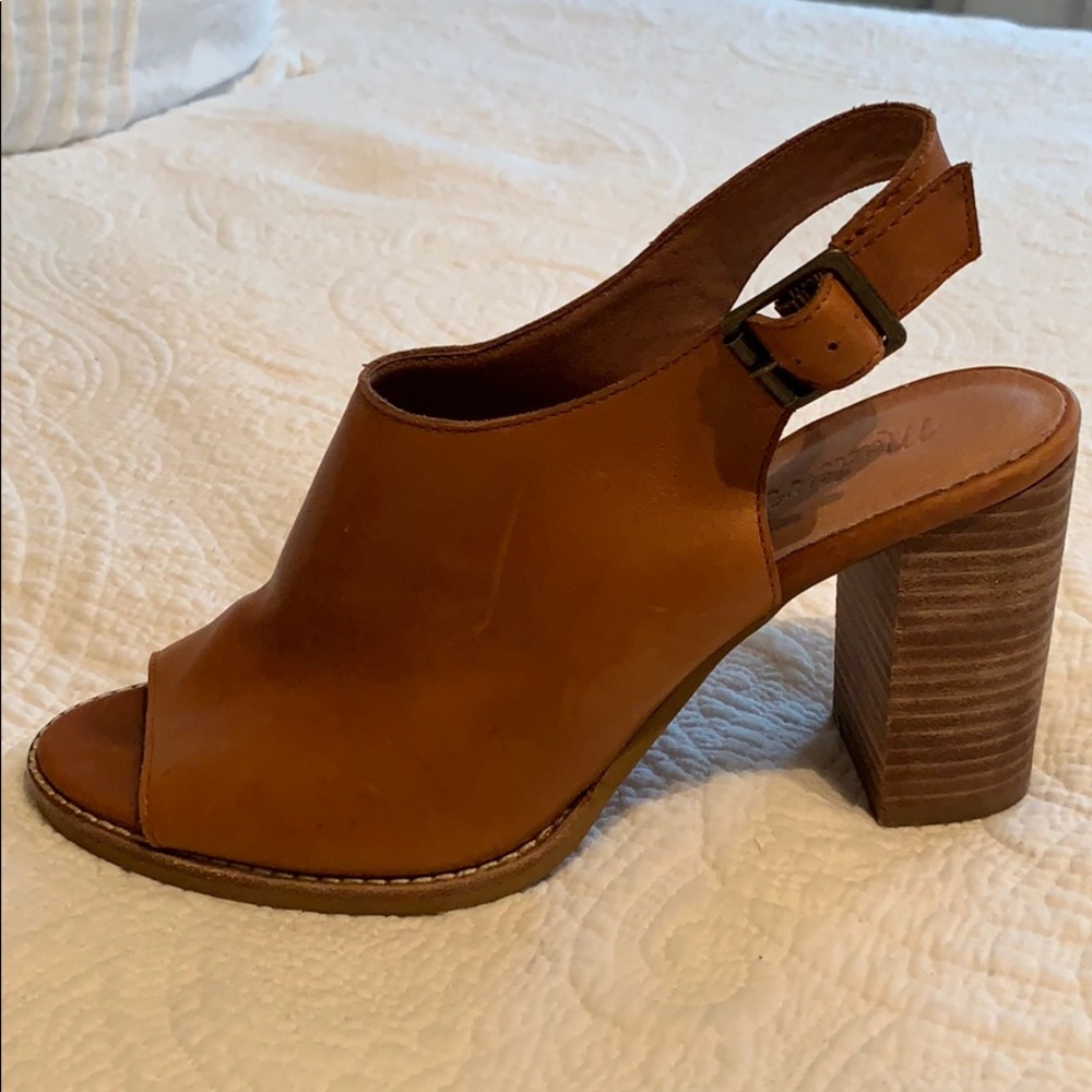 Madewell leather shoes